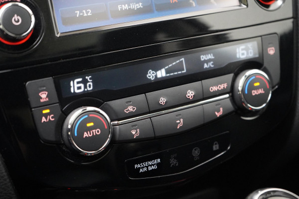 Nissan QASHQAI 1.2 N-Connecta Automaat | Navigatie | 360 camera | Cruise control | Lm velgen | Trekhaak afn.