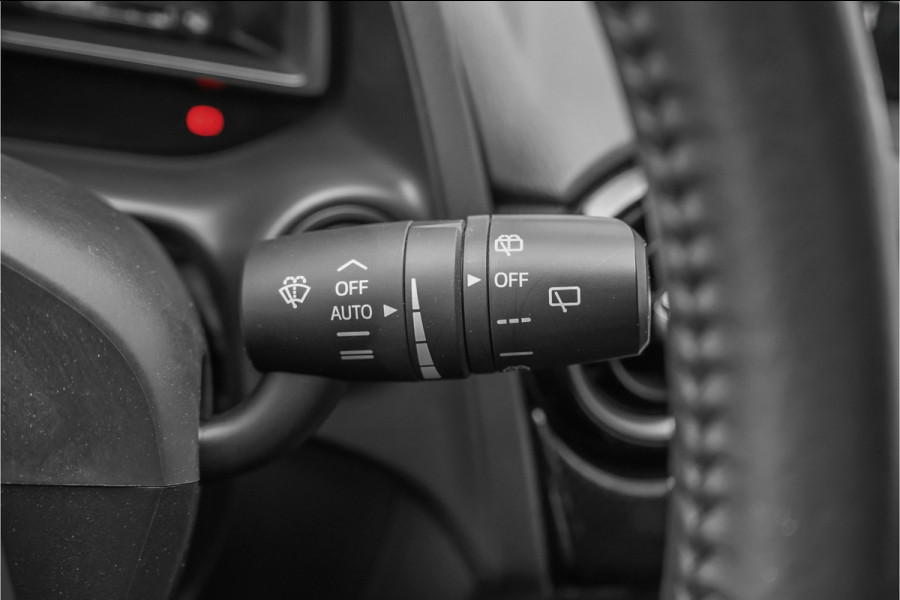 Mazda 2 1.5 Skyactiv-G SkyLease+ Navi Cruise Stoelverw Ori NL