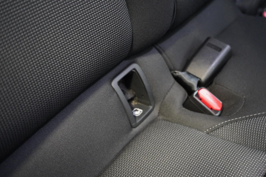 Mazda CX-30 2.0 e-SkyActiv-G M Hybrid Comfort | Head-Up | Stoelverwarming | Stuurverwarming | Adaptive