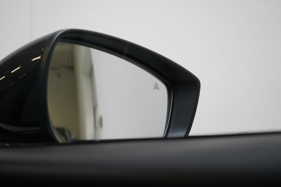 Mazda CX-30 2.0 e-SkyActiv-G M Hybrid Comfort | Head-Up | Stoelverwarming | Stuurverwarming | Adaptive