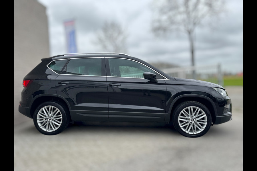 Seat Ateca 1.4 EcoTSI Xcellence CAMERA / PDC / CRUISE / CARPLAY / NAVI / ECC / NL AUTO / GOED ONDERHOUDEN / ALCANTARA / ZWARTE HEM