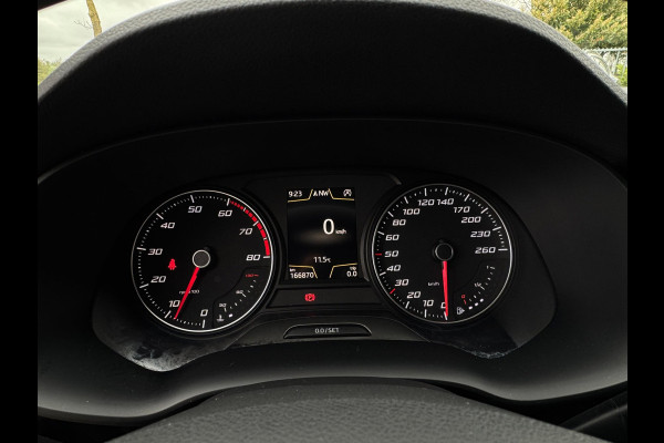Seat Ateca 1.4 EcoTSI Xcellence CAMERA / PDC / CRUISE / CARPLAY / NAVI / ECC / NL AUTO / GOED ONDERHOUDEN / ALCANTARA / ZWARTE HEM