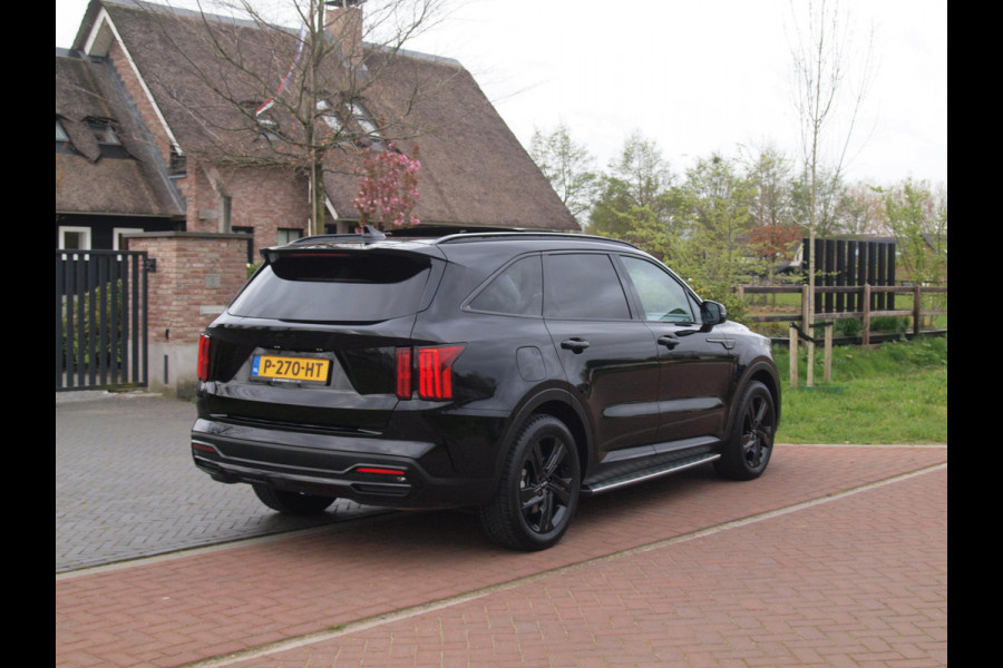 Kia Sorento 1.6 T-GDI Plug-in Hybrid 4WD DynamicPlusLine 7p. | Panoramadak | Camera | Apple Carplay | Cruise Control | BOSE |