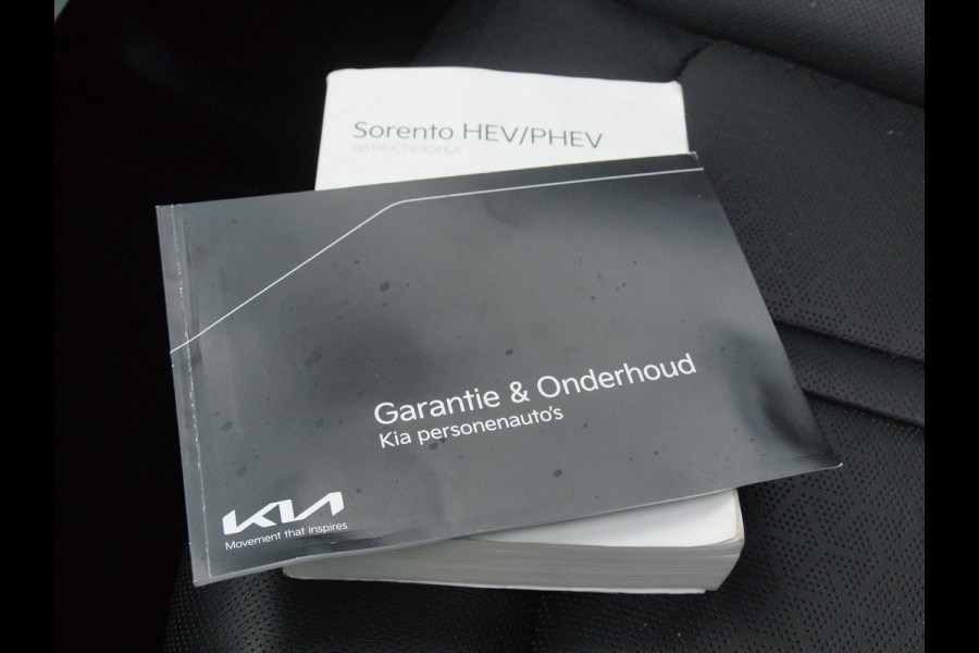 Kia Sorento 1.6 T-GDI Plug-in Hybrid 4WD DynamicPlusLine 7p. | Panoramadak | Camera | Apple Carplay | Cruise Control | BOSE |