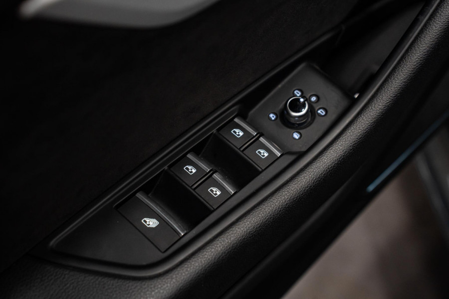 Audi A5 Cabriolet 3.0 TFSI S5 quattro *Bang & Olufsen / Massage / Keyless / Elektr. stoelen / Sportstoelen*