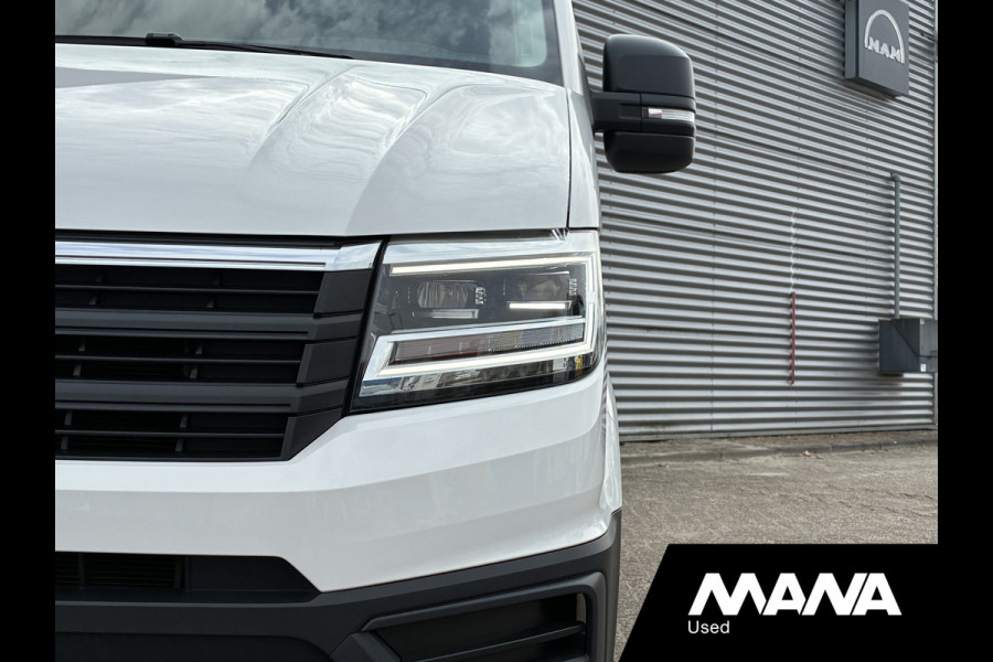 Volkswagen Crafter 2.0TDI 140PK L3H2 Automaat LED Standkachel Cruise Carplay Trekhaak Stoelverwarming Stuurwielverwarming