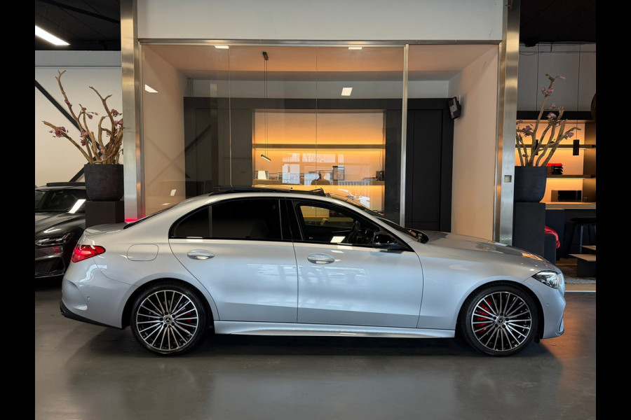 Mercedes-Benz C-Klasse 180 AMG Night pakket Panorama Carbon Sfeerverl.