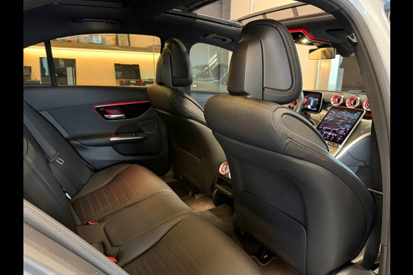 Mercedes-Benz C-Klasse 180 AMG Night pakket Panorama Carbon Sfeerverl.