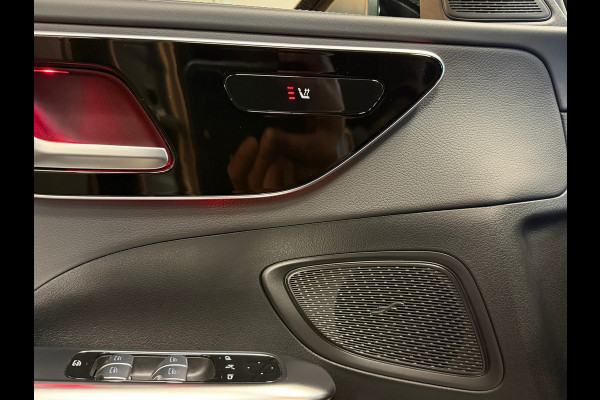 Mercedes-Benz C-Klasse 180 AMG Night pakket Panorama Carbon Sfeerverl.