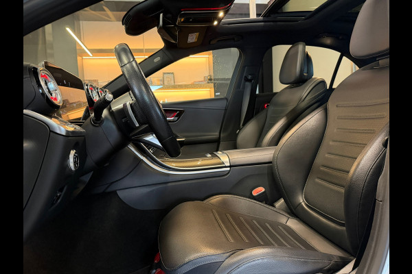 Mercedes-Benz C-Klasse 180 AMG Night pakket Panorama Carbon Sfeerverl.