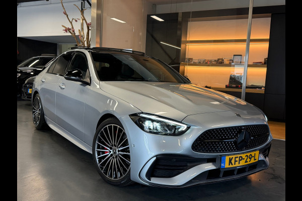 Mercedes-Benz C-Klasse 180 AMG Night pakket Panorama Carbon Sfeerverl.