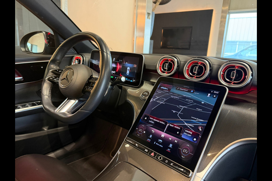 Mercedes-Benz C-Klasse 180 AMG Night pakket Panorama Carbon Sfeerverl.