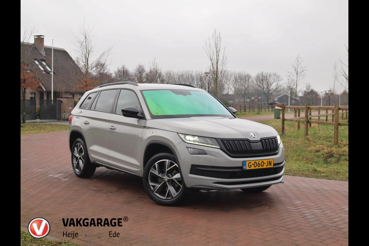 Škoda Kodiaq 1.5 TSI Sportline Business 7p. |  DSG | 7 Persoons | Trekhaak | Camera | Sfeerverlichting |