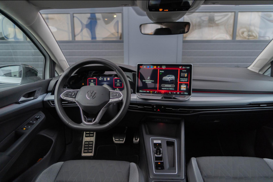 Volkswagen Golf Volkswagen Golf 8.5 1.5 eTSI 150pk Goal Edition Trekhaak|Stoelverw.|Navi|Cruise|Carplay