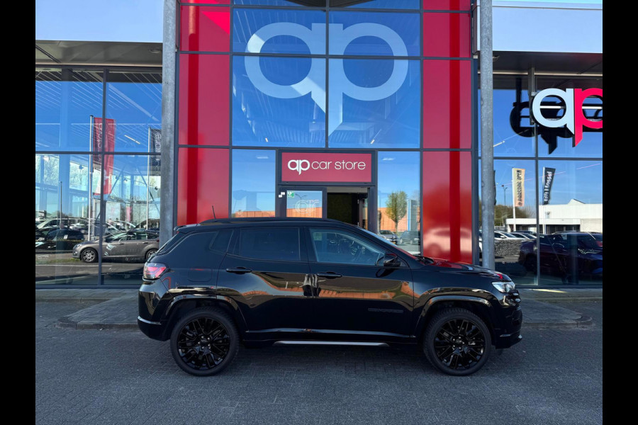 Jeep Compass 4xe 240 Plug-in Hybrid Electric S | Camera | Leder | Stoelverwarming