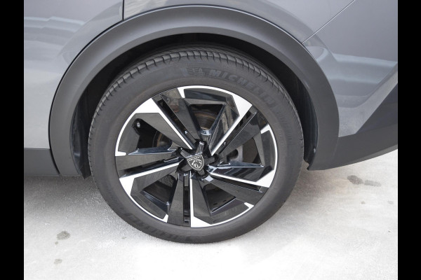 Peugeot 408 1.2 PureTech Allure Pack 130 EAT8 NAVIGATIE & CARPLAY | CAMERA MET SENSOREN | E.C.C. |