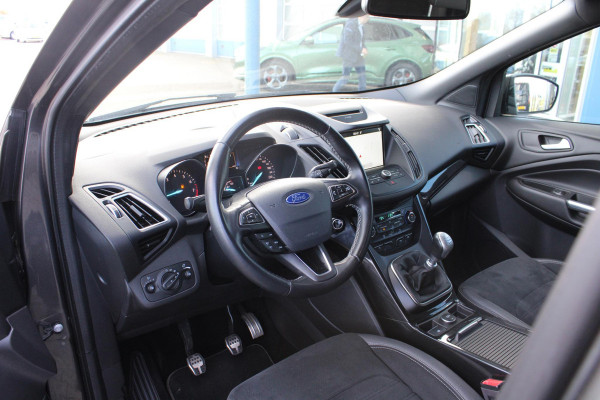 Ford Kuga 1.5 EcoBoost ST Line | Trekhaak 1800KG | Climate Control | Navigatie | Camera | Cruise Control |