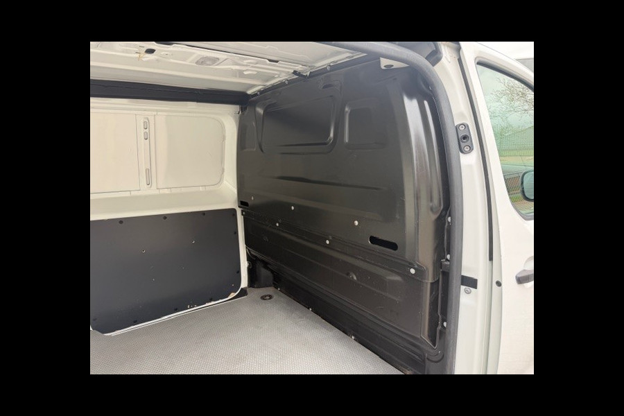 Toyota ProAce Worker 1.5 D-4D Cool Comfort AIRCO I PDC I 3-ZITS I LEDER INTERIEUR I ELEKTRISCHE RAMEN EN SPIEGELS