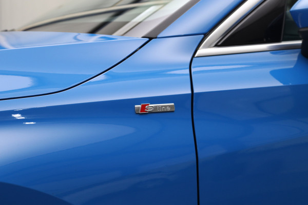 Audi A3 Sportback 35 TFSI 150 PK Automaat Edition One S-Line, Adap. Cruise Control, B&O sound, Stoelverwarming,