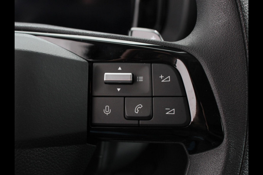 Opel Combo 1.5 BlueHDi 130pk L2 Automaat Apple Carplay / Android Auto Navigatie Trekhaak Airco Camera Cruise Control Parkeersensoren V+A DAB
