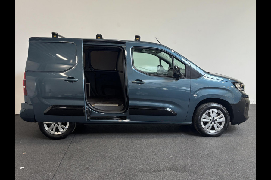 Peugeot Partner 1.5 HDI 130PK L1 130PK NIEUW MODEL Airco Cruise Control  LM velgen Navi Trekhaak PDC V&A Camera