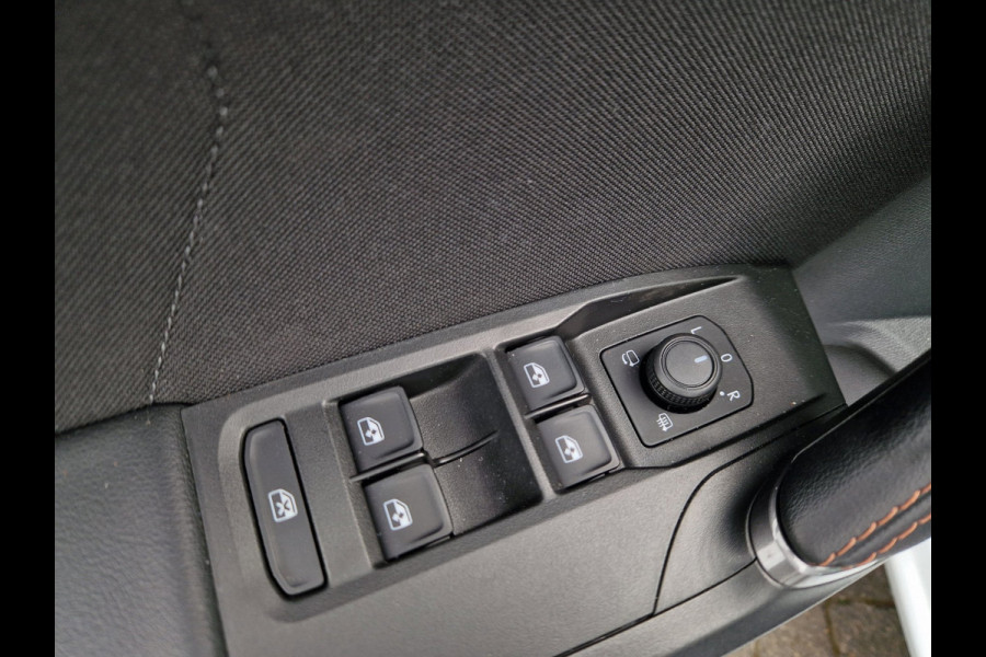 CUPRA Leon 2.0 TDI DSG 150PK /Led /Virtual Cockpit /1e eigenaar