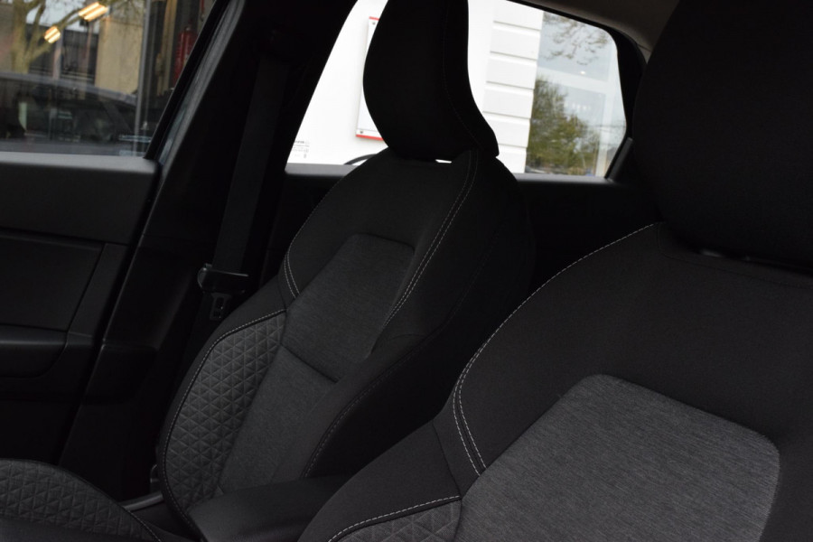 Renault Captur 1.6 E-Tech Hybrid 145 Zen