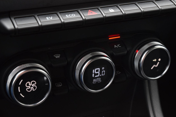 Renault Captur 1.6 E-Tech Hybrid 145 Zen