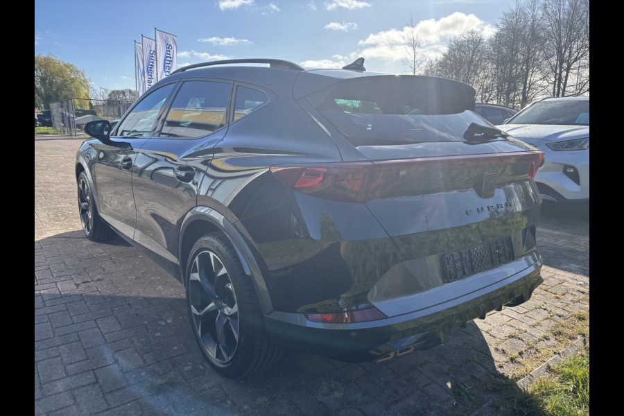 CUPRA Formentor 1.4 e-Hybrid VZ Performance | 245pk PHEV | Plug-in Hybride | Stoelverwarming | Camera | Adaptive cruise control | 19 inch