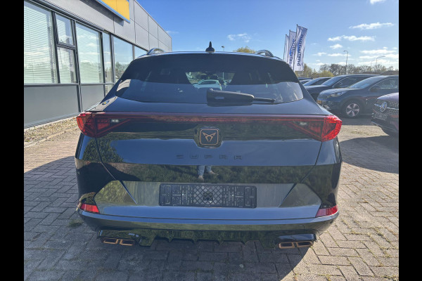 CUPRA Formentor 1.4 e-Hybrid VZ Performance | 245pk PHEV | Plug-in Hybride | Stoelverwarming | Camera | Adaptive cruise control | 19 inch