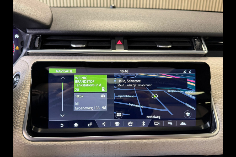 Land Rover Range Rover Velar 3.0 V6 AWD R-Dynamic SE AUT. PANORAMADAK NAVIGATIE PDC LEDER MEMORY KEYLESS-GO CAMERA