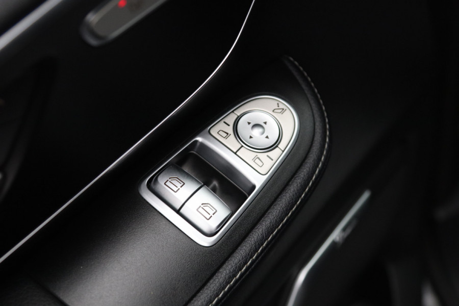 Mercedes-Benz V-Klasse 300d 237 PK 4-MATIC Extra Lang DC Avantgarde Edition AMG-Pakket, Trekhaak, Burmester, 360 Camera, Adap. Cruise