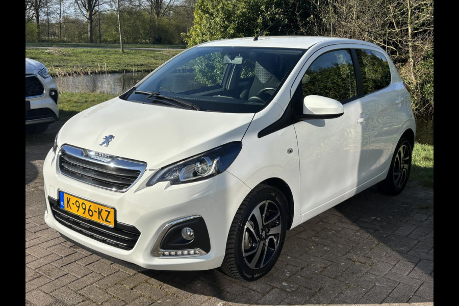 Peugeot 108 1.0 e-VTi Allure 72 PK | Cruise | Airco | Lichtmetalen velgen | 5-Deurs | Multifunctioneel Stuurwiel | 46.672 KM