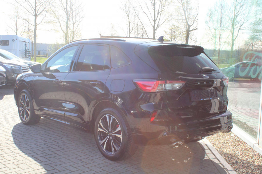 Ford Kuga 2.5 PHEV ST-Line X | Winterpack | Adaptieve Cruise Control | 19 Inch Lichtmetalen Velgen | B & O Sound | Electrische Achterklep