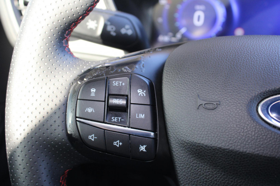 Ford Kuga 2.5 PHEV ST-Line X | Winterpack | Adaptieve Cruise Control | 19 Inch Lichtmetalen Velgen | B & O Sound | Electrische Achterklep