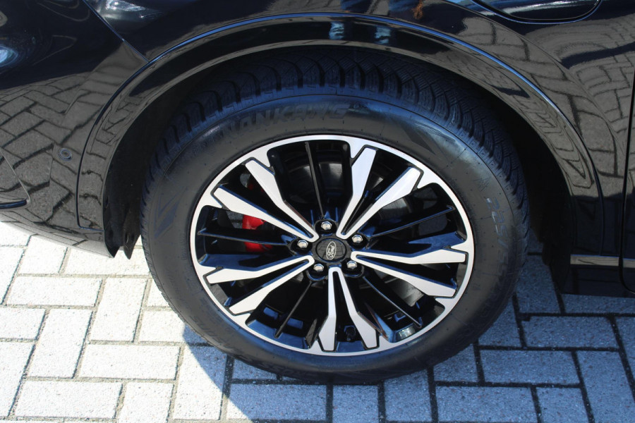 Ford Kuga 2.5 PHEV ST-Line X | Winterpack | Adaptieve Cruise Control | 19 Inch Lichtmetalen Velgen | B & O Sound | Electrische Achterklep