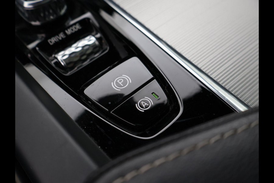 Volvo V60 2.0 T4 190 PK R-DESIGN + PANORAMADAK | WEGKL. TREKHAAK | STUURVERW. | ADAPTIVE CRUISE CONTROL