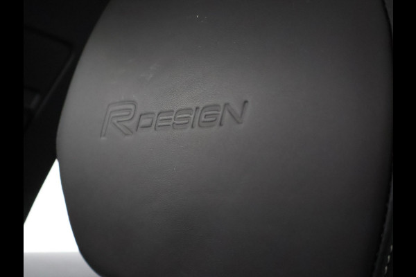 Volvo V60 2.0 T4 190 PK R-DESIGN + PANORAMADAK | WEGKL. TREKHAAK | STUURVERW. | ADAPTIVE CRUISE CONTROL