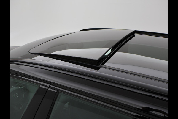 Volvo V60 2.0 T4 190 PK R-DESIGN + PANORAMADAK | WEGKL. TREKHAAK | STUURVERW. | ADAPTIVE CRUISE CONTROL