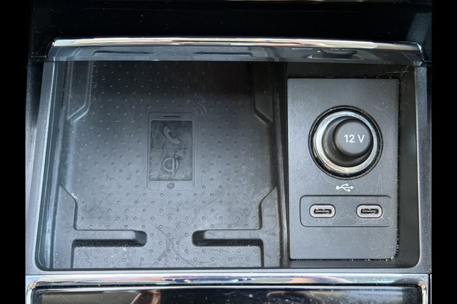 Škoda Karoq 1.5 TSI ACT Automaat Digital dash Carplay 360 Camera Cruise Navigatie Stoel-Stuur Verwarming Elek-A klep