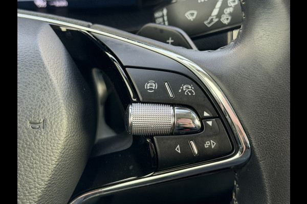 Škoda Karoq 1.5 TSI ACT Automaat Digital dash Carplay 360 Camera Cruise Navigatie Stoel-Stuur Verwarming Elek-A klep