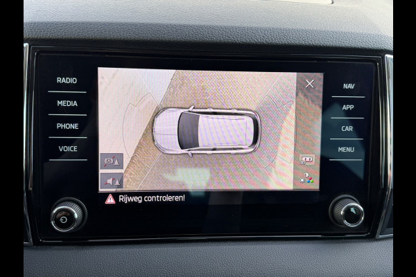 Škoda Karoq 1.5 TSI ACT Automaat Digital dash Carplay 360 Camera Cruise Navigatie Stoel-Stuur Verwarming Elek-A klep