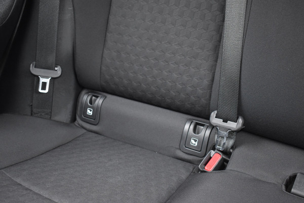 Toyota Yaris 1.5 VVT-i Dynamic 1e eigenaar Navigatie Parkeer camera
