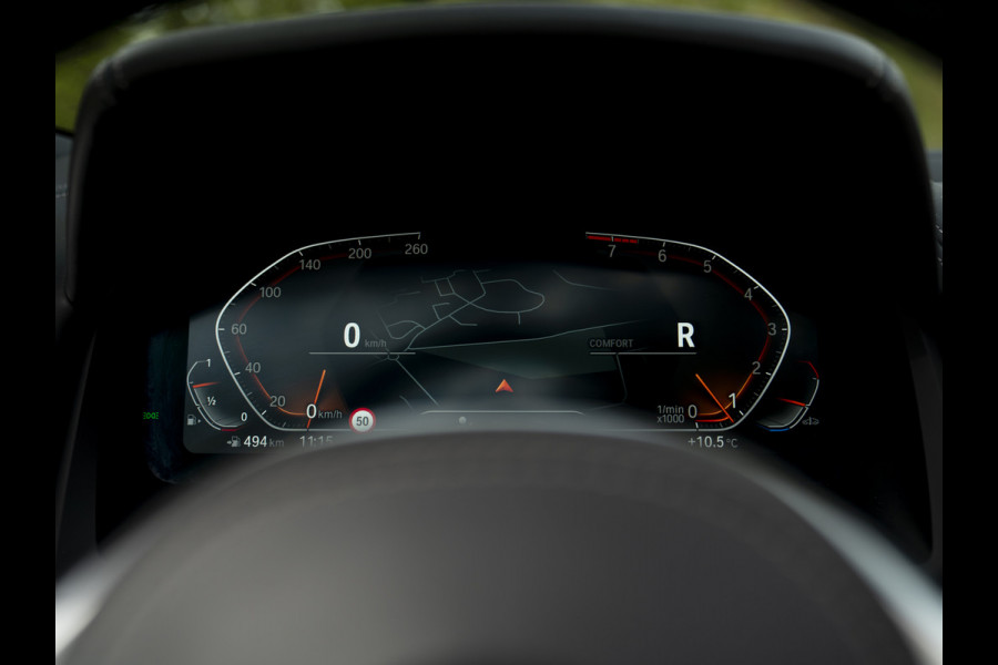 BMW 8 Serie 840i xDrive High Executive | M pakket | Harman/Kardon | Head-up