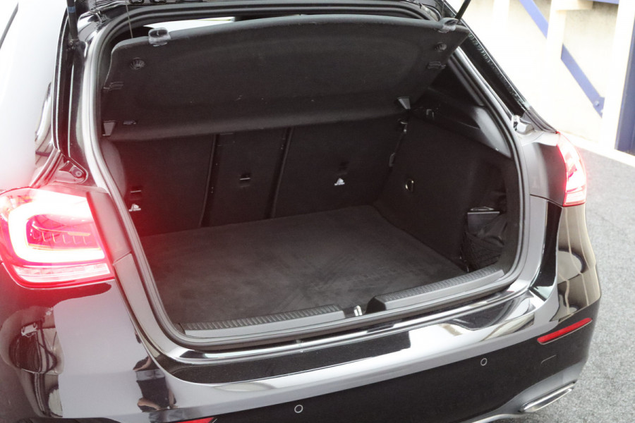 Mercedes-Benz A-Klasse 200 164 PK Automaat AMG Business Solution, Sfeerverlichting, Camera