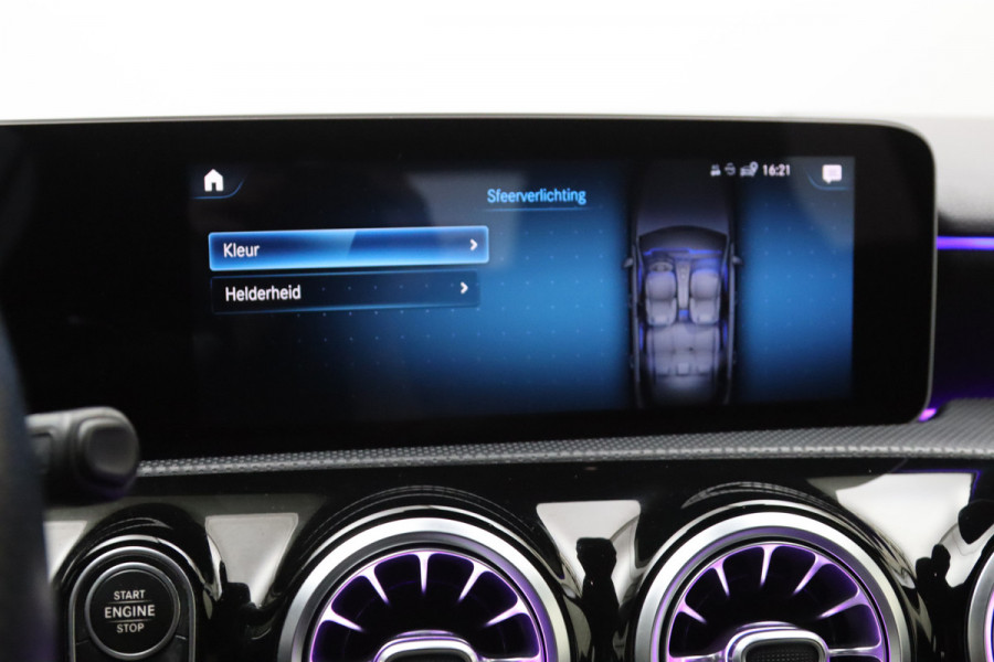 Mercedes-Benz A-Klasse 200 164 PK Automaat AMG Business Solution, Sfeerverlichting, Camera