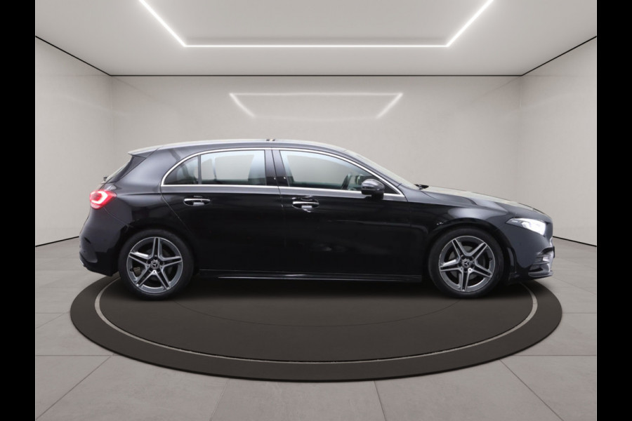 Mercedes-Benz A-Klasse 200 164 PK Automaat AMG Business Solution, Sfeerverlichting, Camera