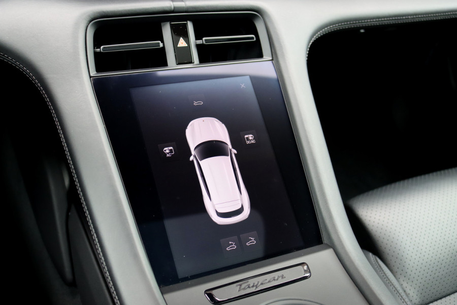 Porsche Taycan Sport Turismo 79 kWh | Achterasbesturing | Luchtvering | Sport-Chrono | ACC | Panoramadak | 18-wegs | BOSE |  Memory | Surround Camera | Verwarmd Stuurwiel |