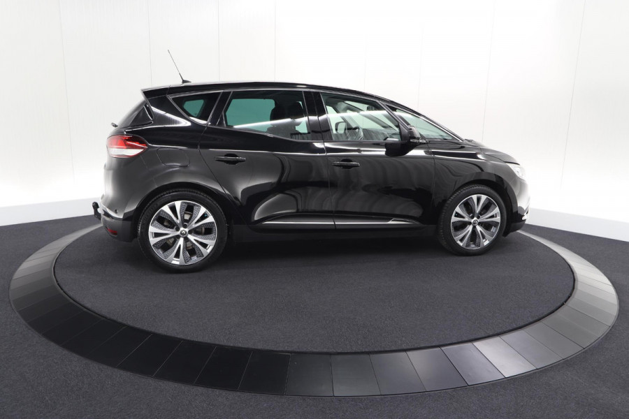 Renault Scénic TCe 140 EDC Intens | Trekhaak | Camera | Dodehoekdetectie | Parkeersensoren