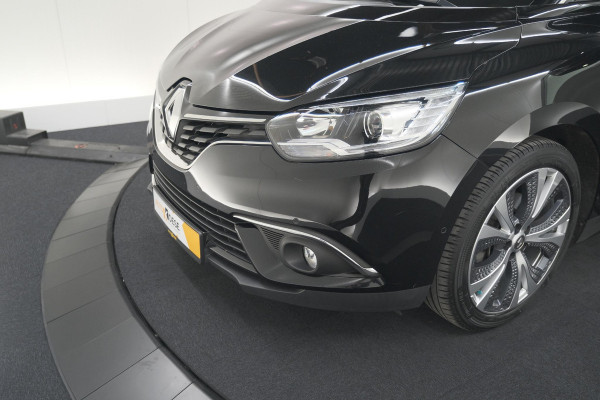 Renault Scénic TCe 140 EDC Intens | Trekhaak | Camera | Dodehoekdetectie | Parkeersensoren